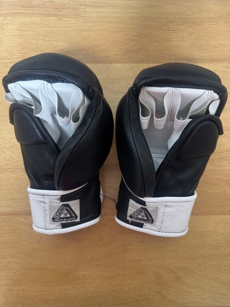 イサミ reversal rvddw MMAパウンドグローブ