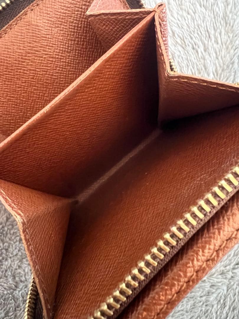 LOUIS VUITTON ルイヴィトン　折り財布　モノグラム