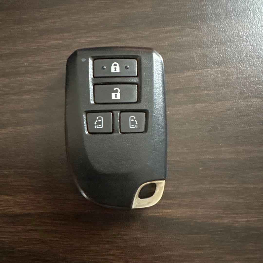 トヨタ ハイエースキーレスエントリーリモコン