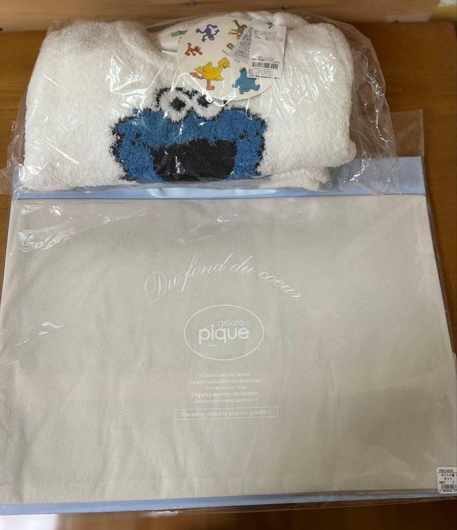 セサミストリート クッキーモンスター パジャマ 110〜120 新品未使用未開封