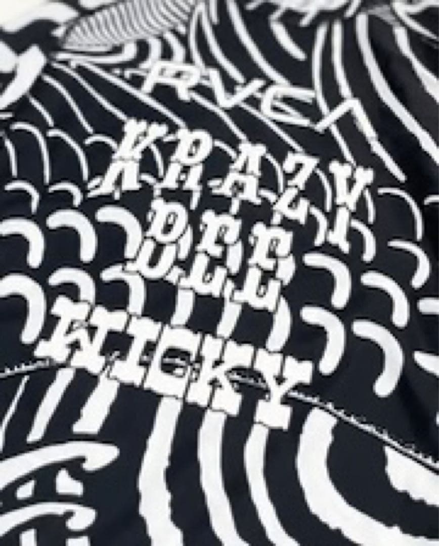 【KRAZY BEE】 KRAZY BEE FUSHICHOURUSHGUARD