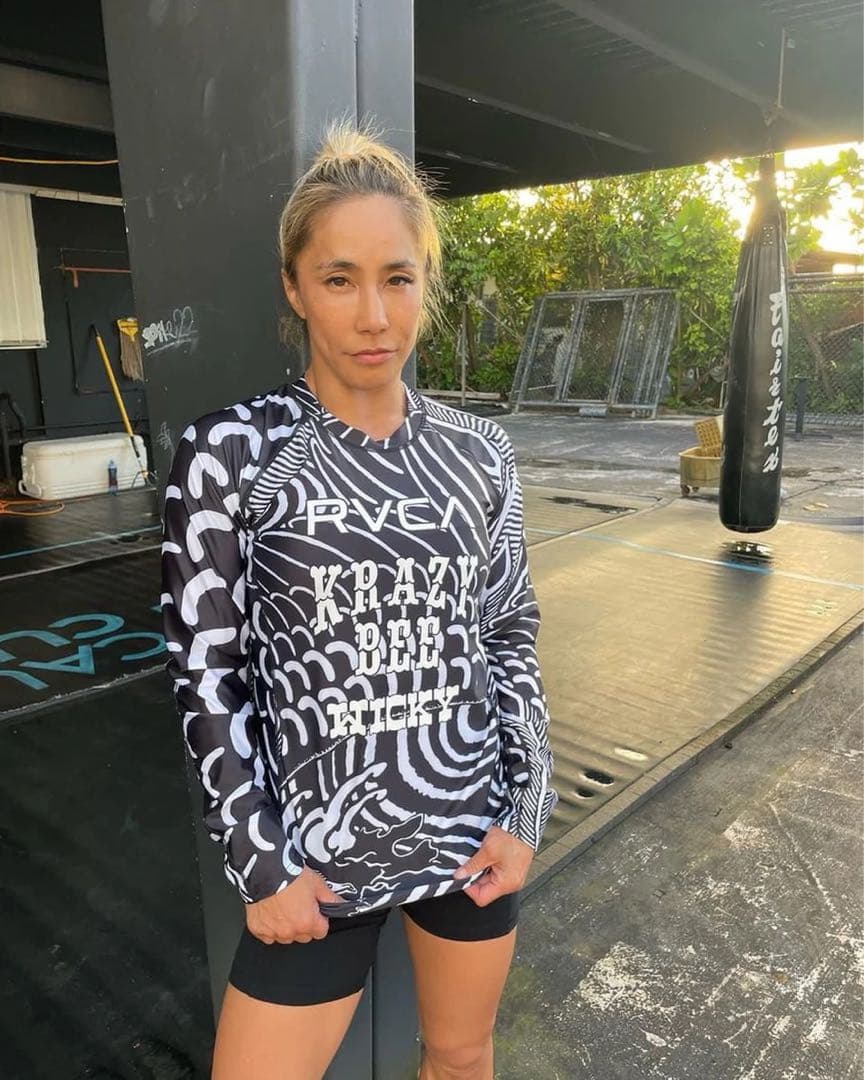 【KRAZY BEE】 KRAZY BEE FUSHICHOURUSHGUARD