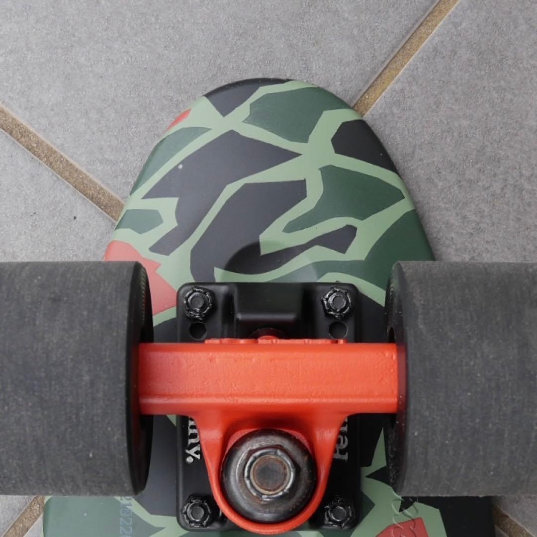 極美品【整備済み】ペニー22インチ ブラック グラフィック