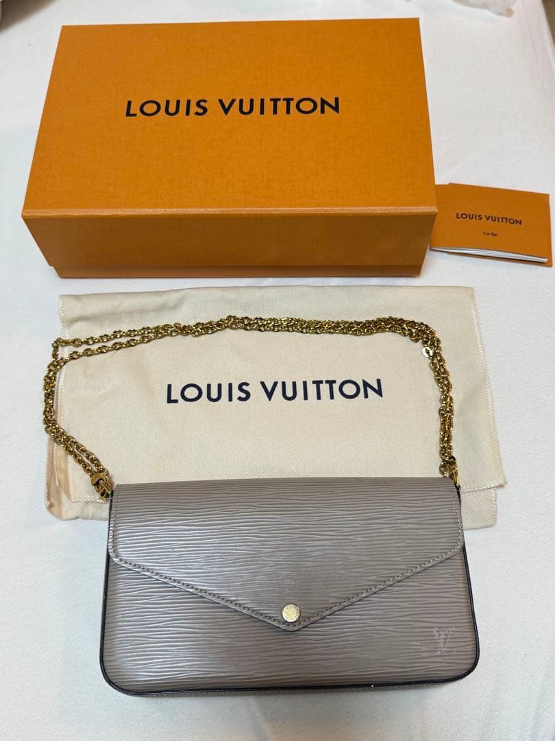 ルイヴィトン エピ ポシェットフェリシー