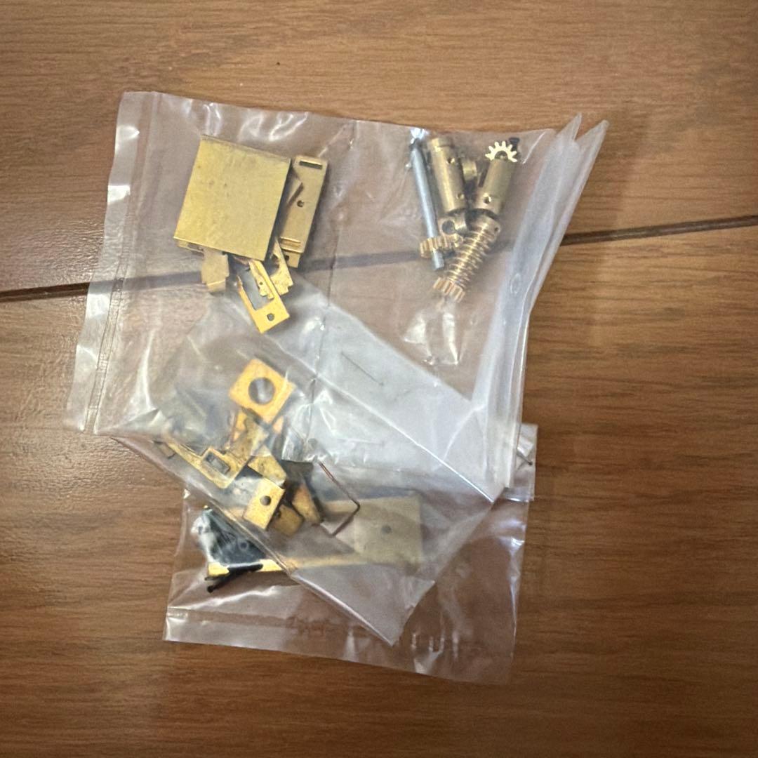 ナ*ナ様 珊瑚模型　9750 未完成品　ジャンク