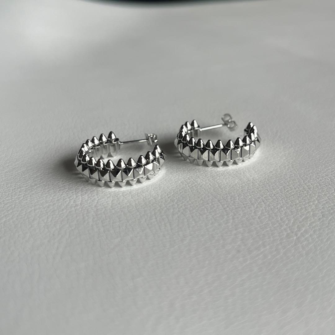 【新品未使用】高品質⭐️クラッシュ　ピアス　K18ホワイトゴールド仕上　トゲトゲ