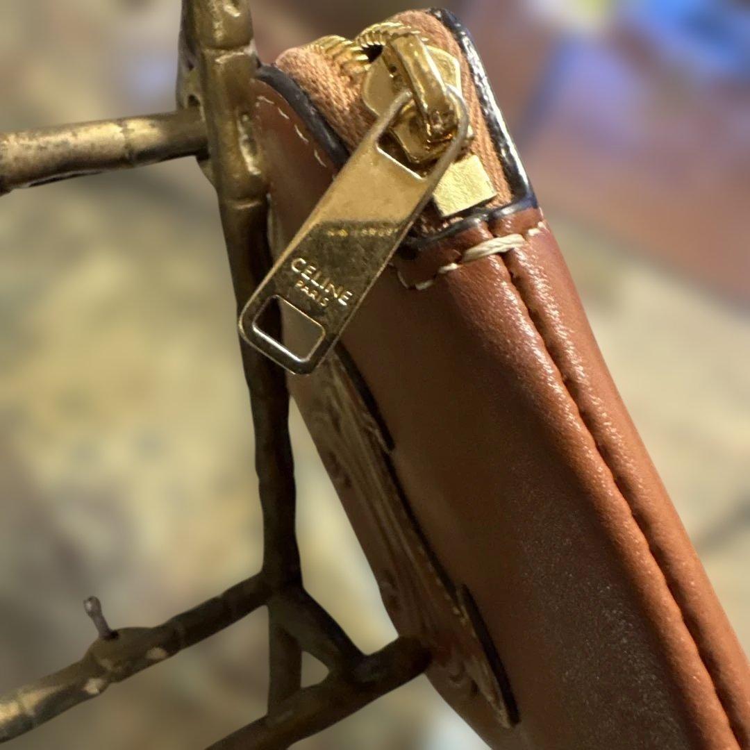 [CELINE]セリーヌケース トリオンフ　キーリング付きレザー