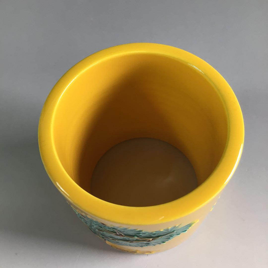 Ｒ３０６　蓋置　『中村翠嵐造』『黄交趾』『根引松文』　共箱　茶道具