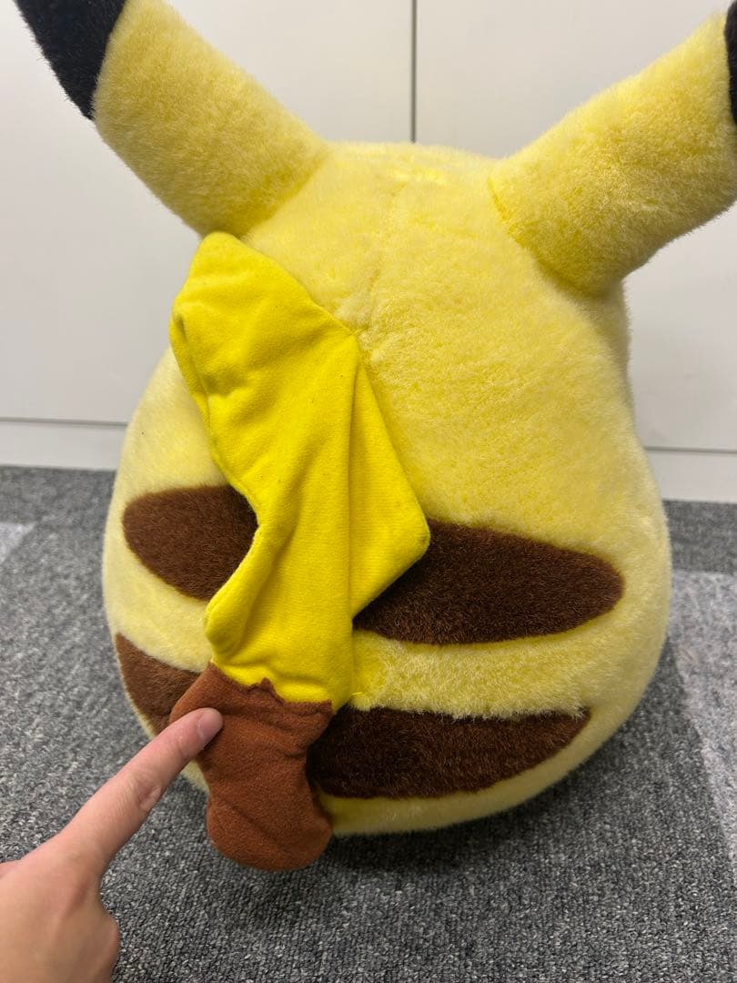 最終値下げ！　レア　希少　等身大　初期　ピカチュウ ぬいぐるみ　トミー　１／1