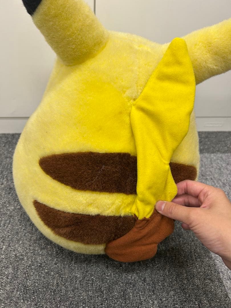 最終値下げ！　レア　希少　等身大　初期　ピカチュウ ぬいぐるみ　トミー　１／1