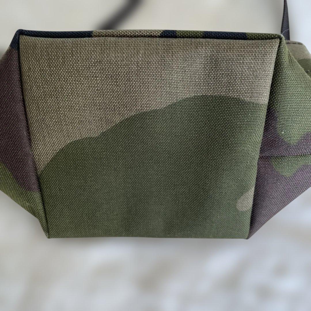 ⭐︎美品 エルベシャプリエ ショルダーバッグ 迷彩 舟型 バック底付き