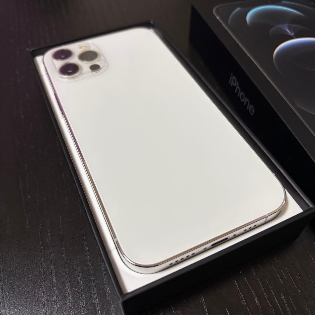 iPhone 12 Pro 256GB SIMフリー シルバー 箱 ケーブル付