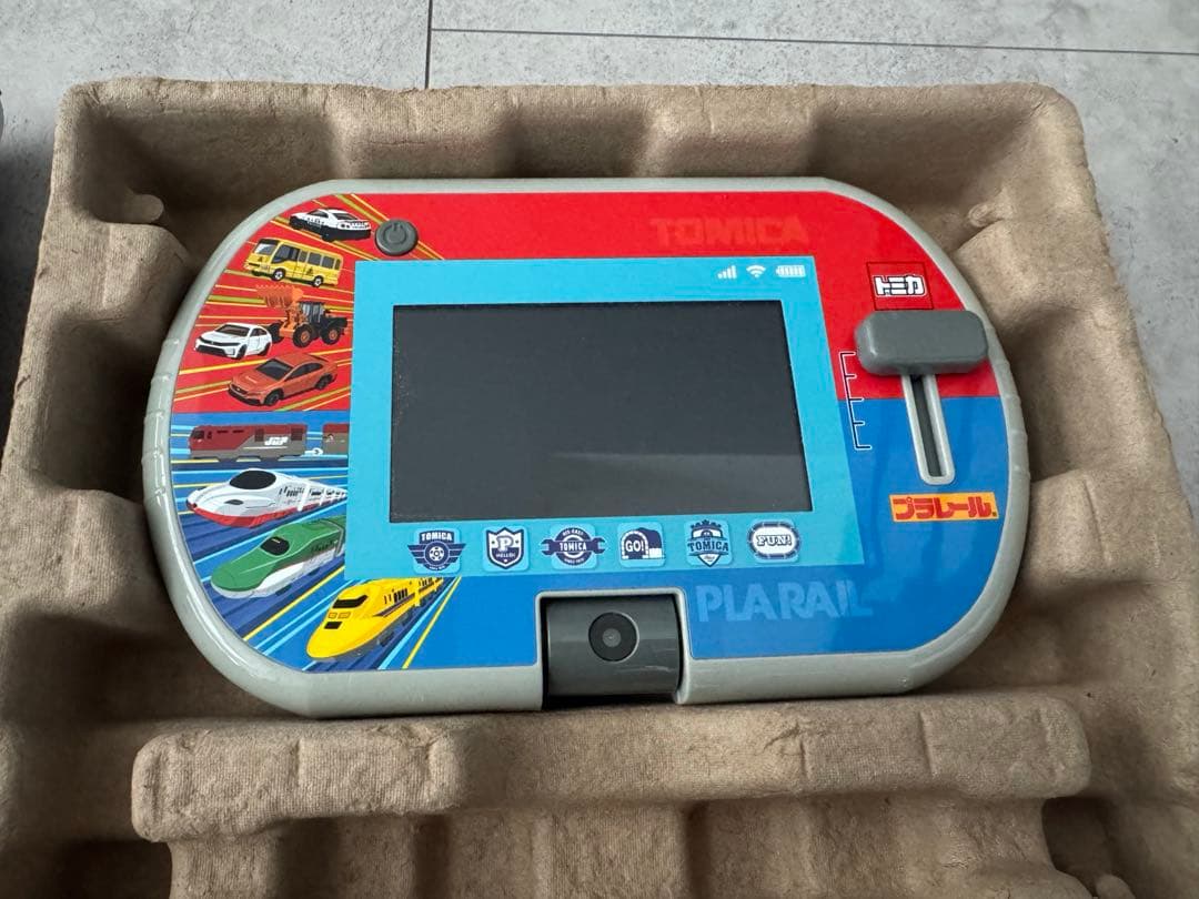 美品　トミカプラレールパッド