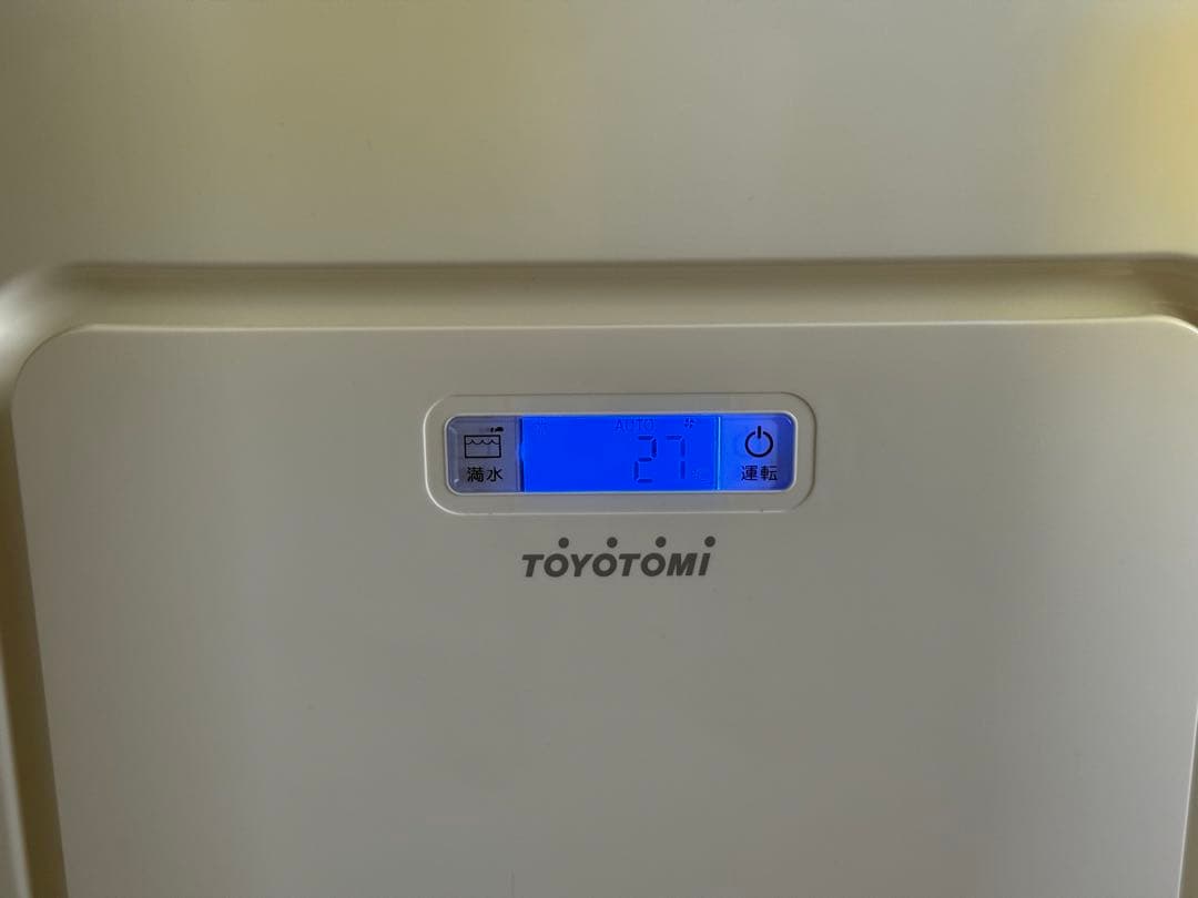 トヨトミ スポット冷暖エアコン TAD-22HW 2017年製