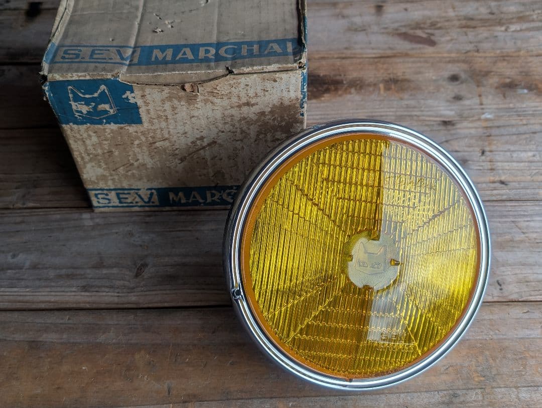 マーシャル 720 ヘッドライト リム付き イエローレンズ キティ 彫り猫 旧車