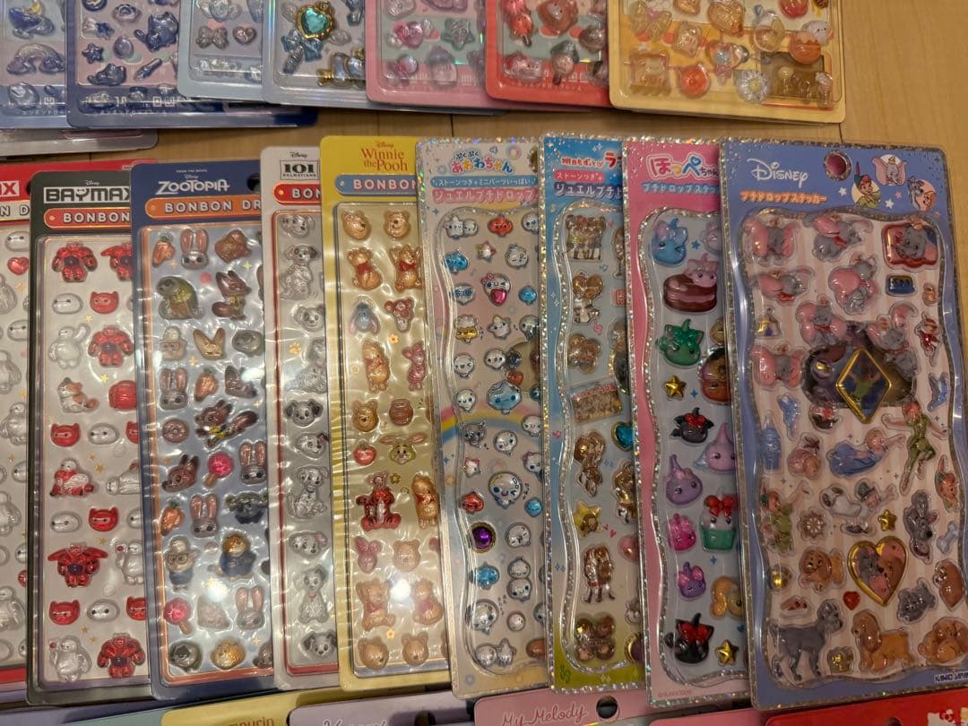 正規品ボンボンドロップシール等まとめ売り　52枚