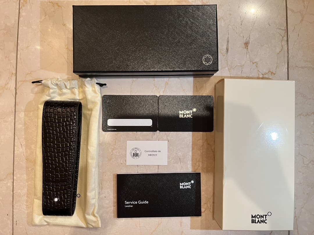 ペンケース　MONTBLANC