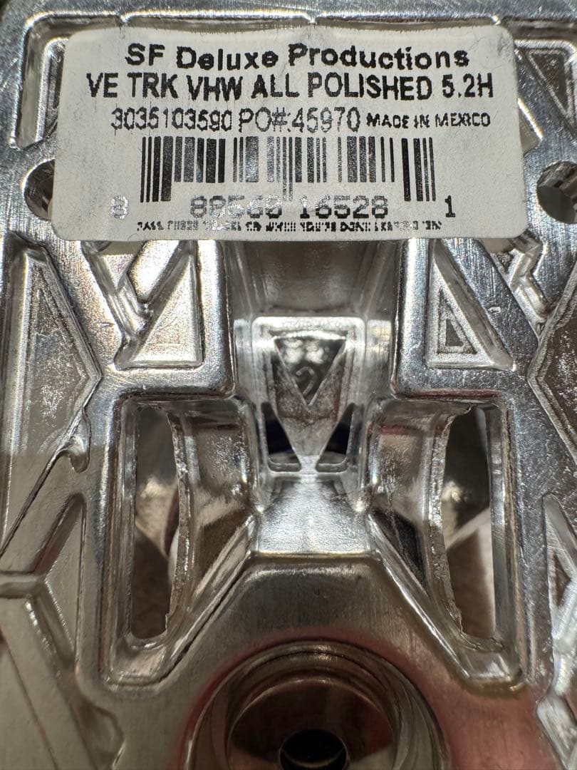 ベンチャー　V-HOLLOW スケートボード トラック5.2HI 堀米　新品