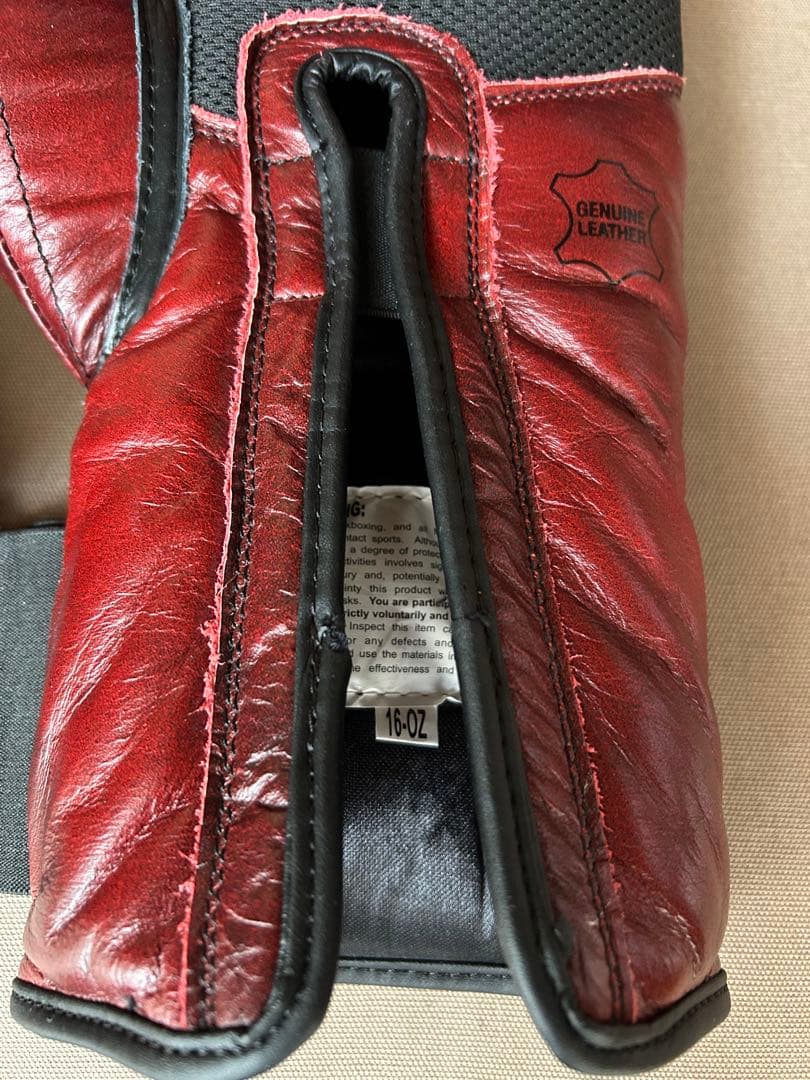 タイトル ボクシンググローブ16オンス