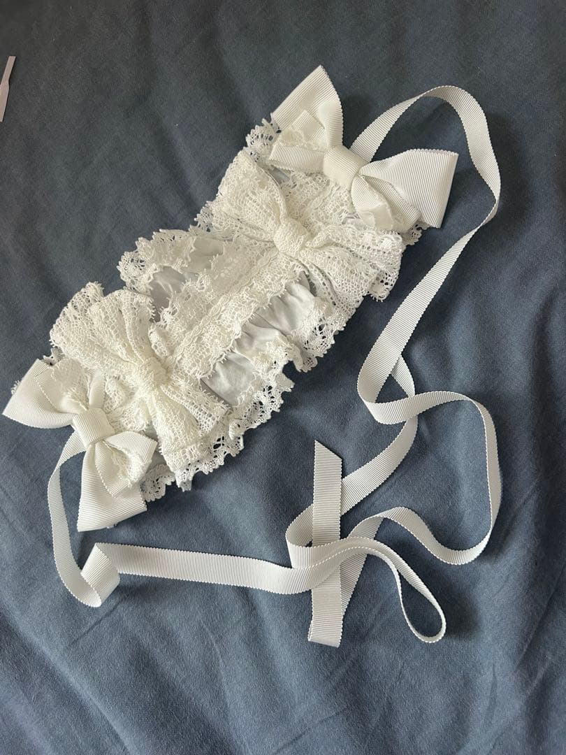 BABY Petit fraisier ヘッドドレス オフ白