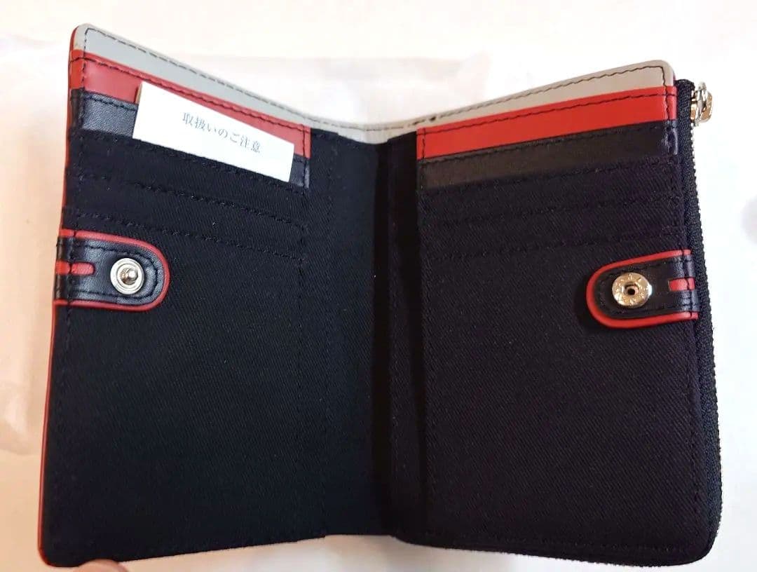 MEIKO 本革二つ折り財布 SOLWA 新品（缶バッジ無し）