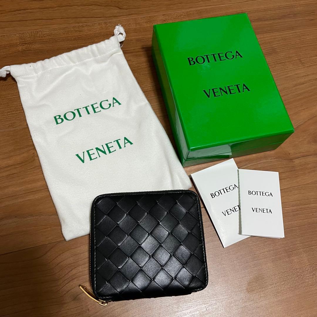 定価11万　新品　BOTTEGA VENETA ブラック ラウンドファスナー財布