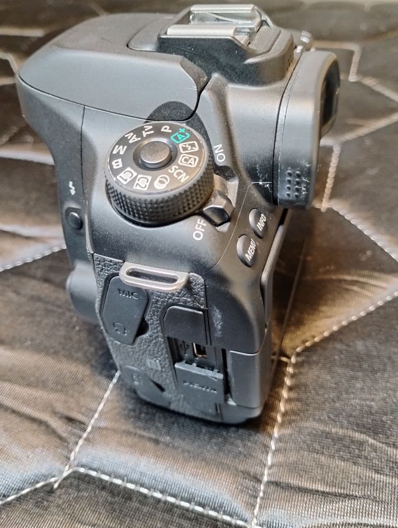 Canon EOS 80D ボディ 訳あり 動作確認済