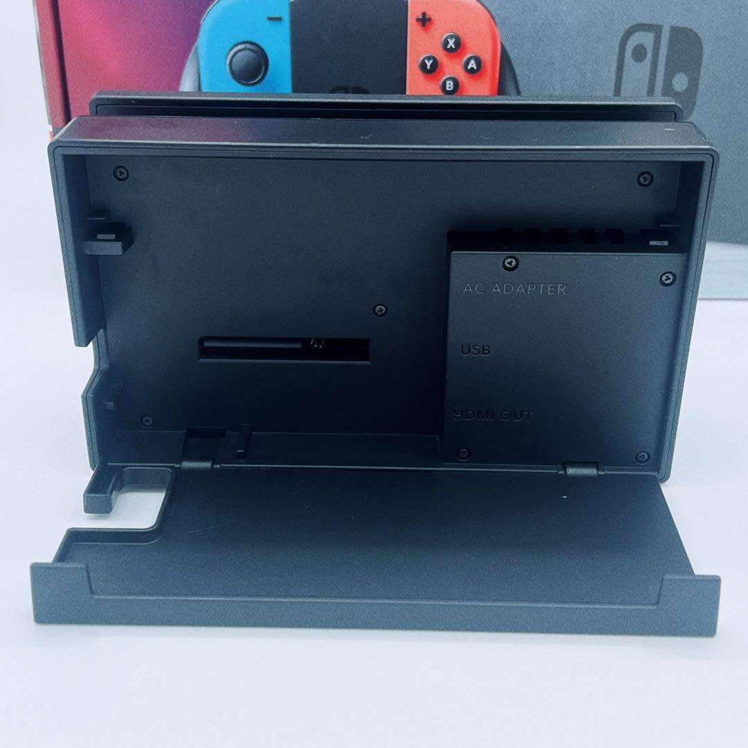 【美品】Nintendo Switch 本体 ネオンブルー・ネオンレッド