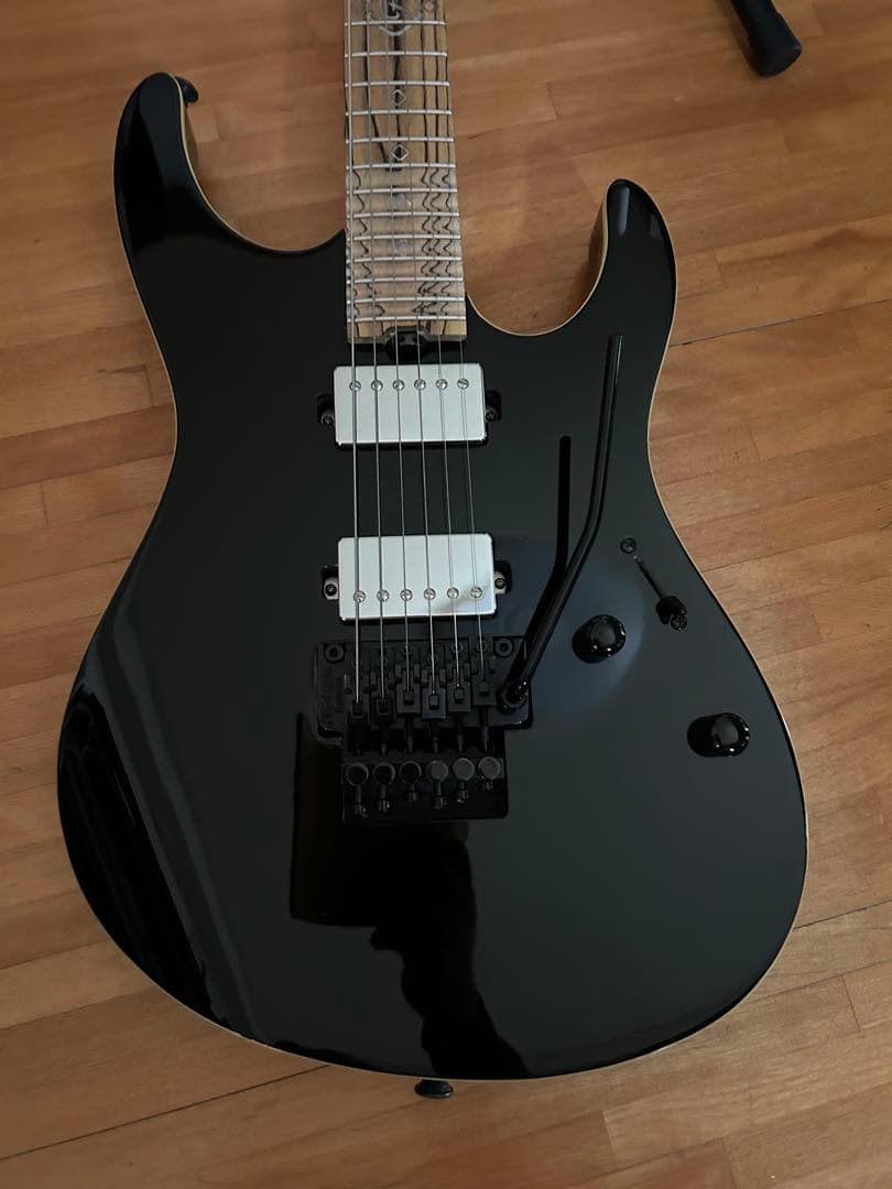 エレキギター フューチュラ西尾知矢(YouTube)コラボモデル