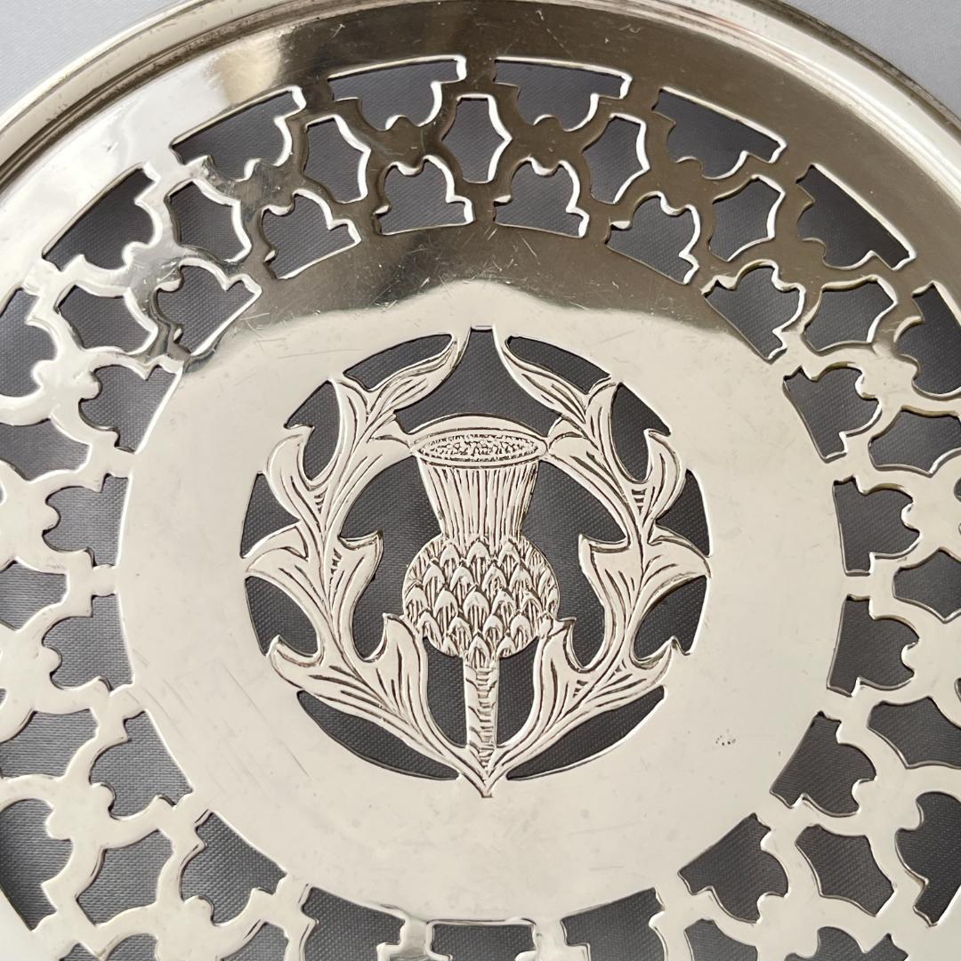 【英国】 アールデコ アザミのティーセンター 13 cm ティーポット敷