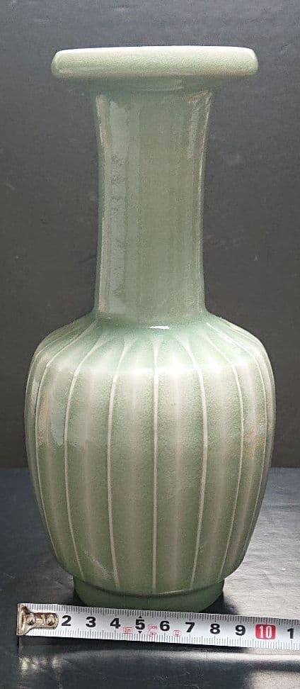 翠磁刻文花入 ☆人間国宝 原清☆