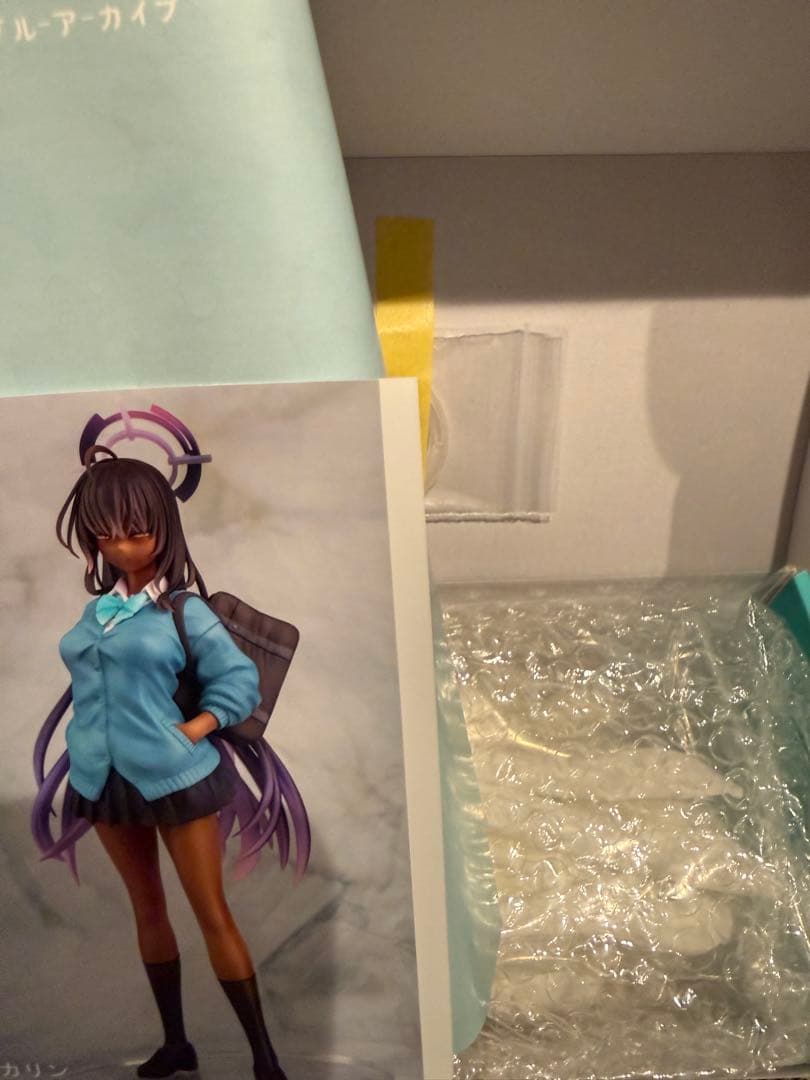 ブルーアーカイブ　カリン　ガレージキット　未塗装、未組み立て