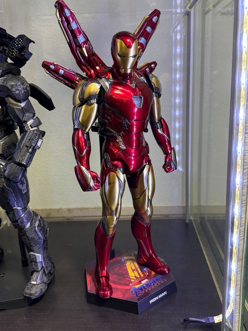 hot toys アイアンマン マーク85 ヴァリアントヘッド付