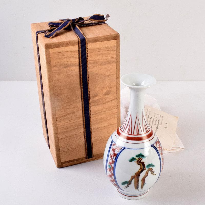 九谷焼　松本佐吉作　色絵松竹梅文　花瓶　共箱　Z　8576