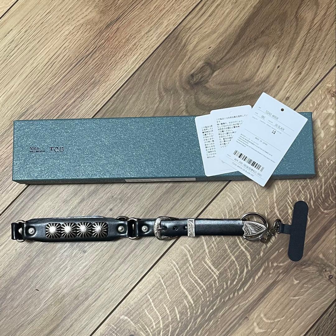 スマホアクセサリー TOGA TOO/LEATHER PHONE HANDLE STRAP