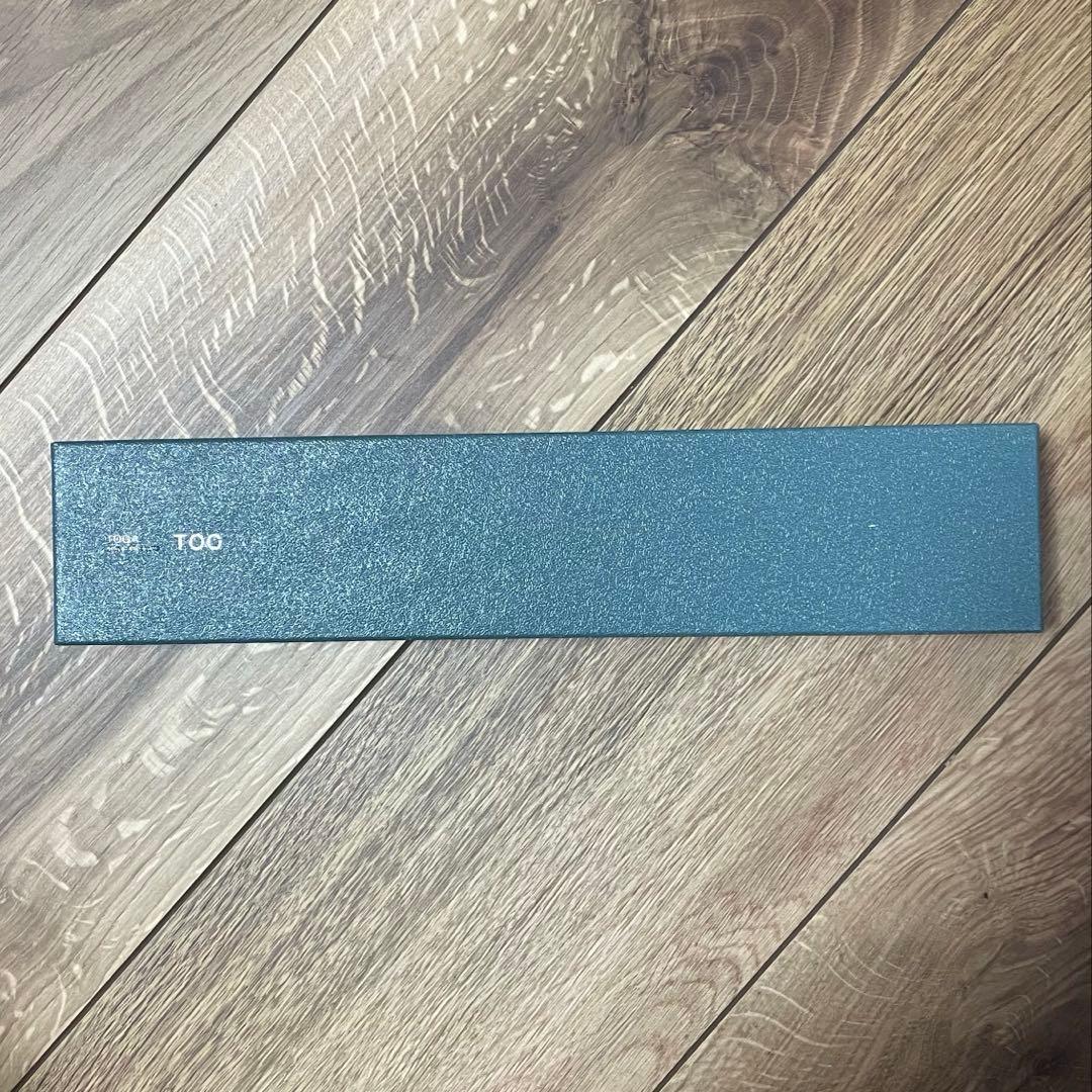 スマホアクセサリー TOGA TOO/LEATHER PHONE HANDLE STRAP