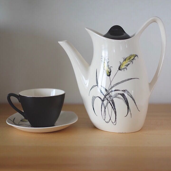 ヴィンテージ 英国 ミッドウィンター カップ&ソーサー6客+コーヒーポットセット