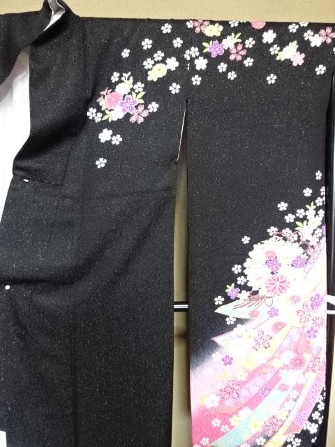 正絹　振り袖　単品　黒地にボカシ