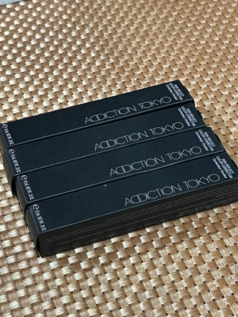 アディクション　スキンリフレクト カラーコレクター002 003 004 006