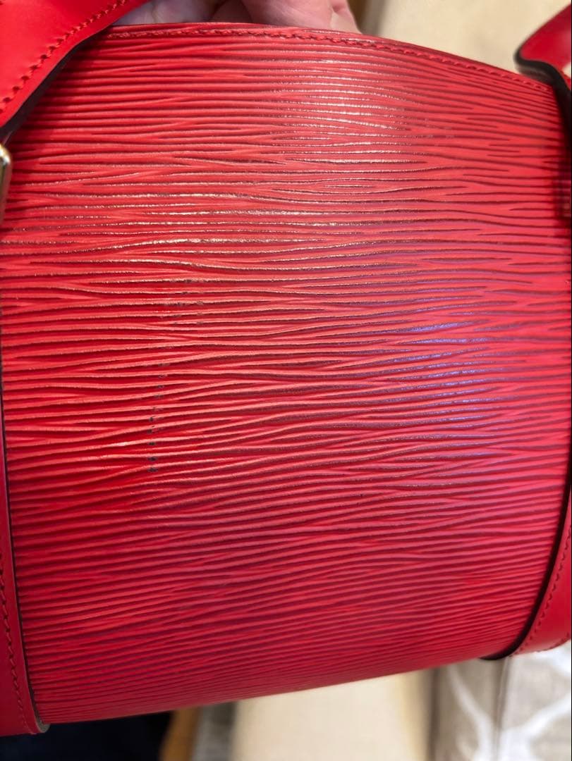 ルイヴィトン エピ スフロ カスティリアンレッド 赤 ミニポーチ付