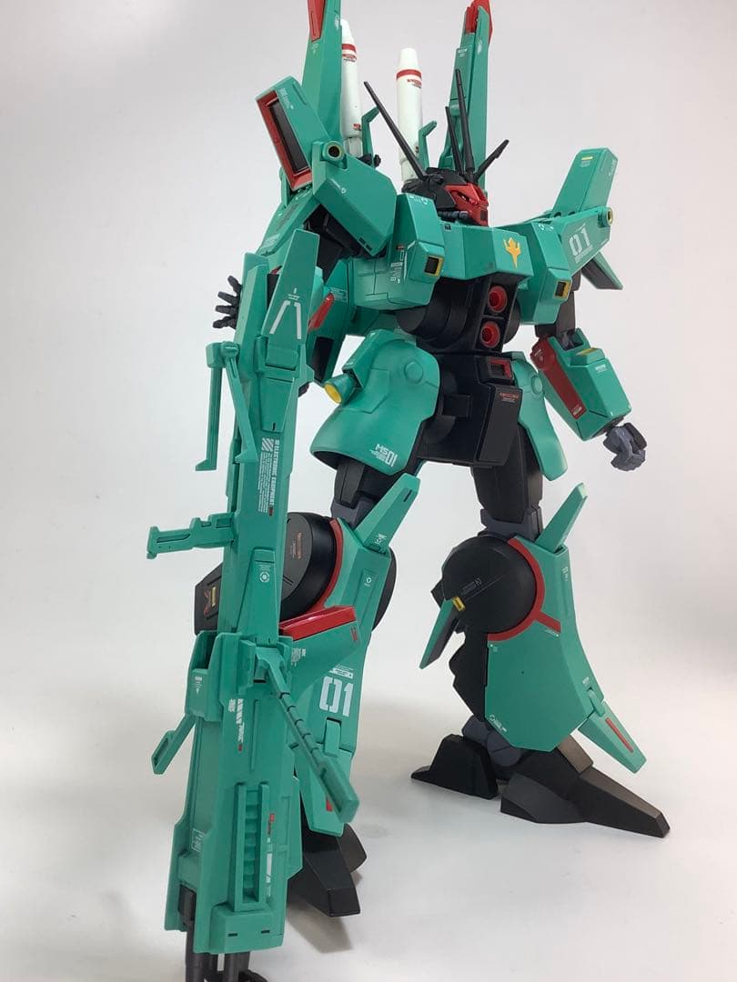 HGUC AMX-014 ドーベン・ウルフ 塗装済完成品