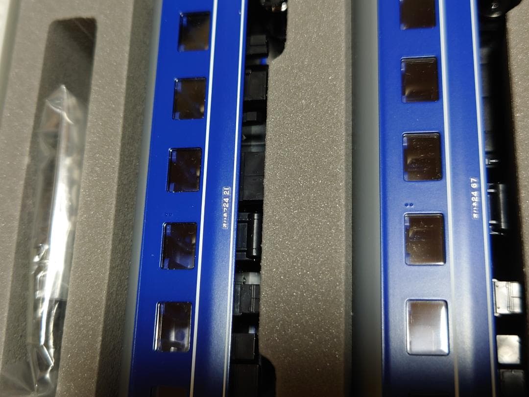 トミックス92814よりオハネフ24が2両とオハネ24が3両　扉帯無し