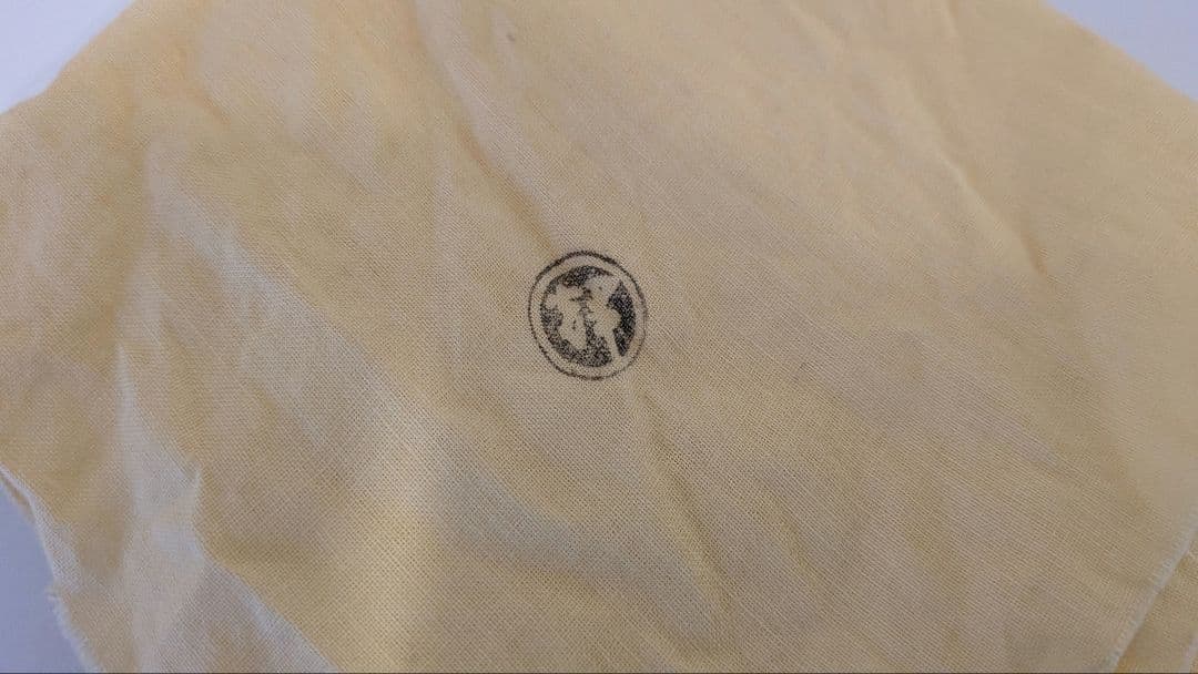 『佐々木輝夫』鈴型梅文　梅の絵香合　帰来窯　佐々木虚室　　共箱共布