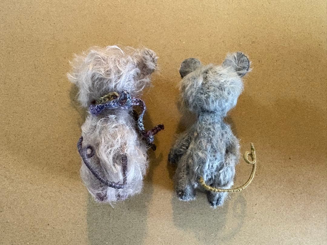 都会（街）のねずみ　と　田舎のねずみ　アートドール　作家