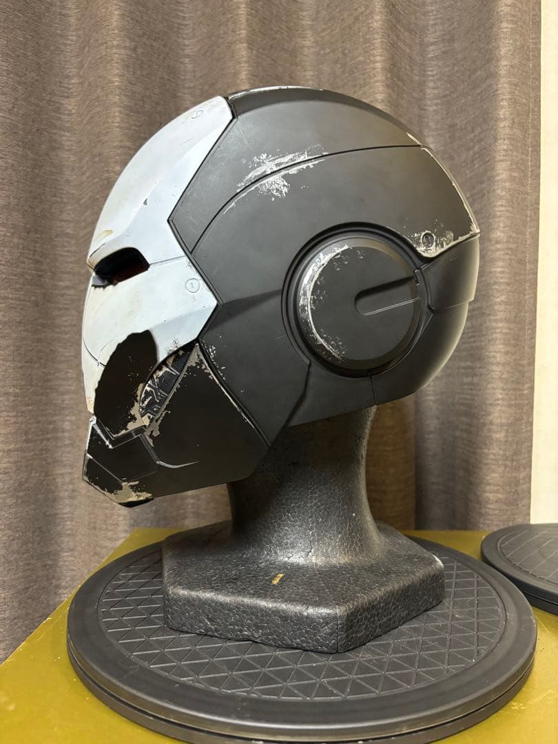 ウォーマシン X パニッシャー ヘルメット ダメージ加工 等身大　1/1