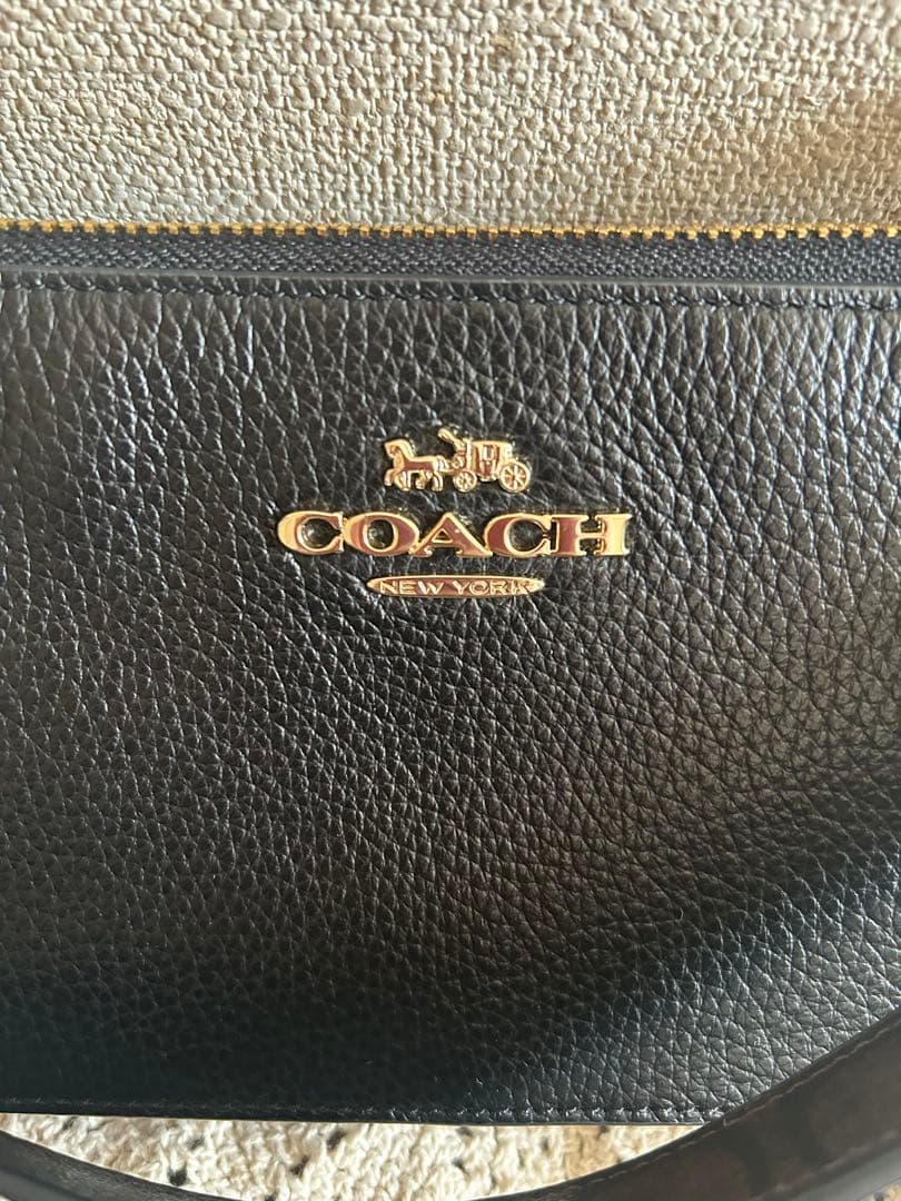 【美品】COACH コーチ★小さめ★ロゴマーク★ショルダーバッグ★黒