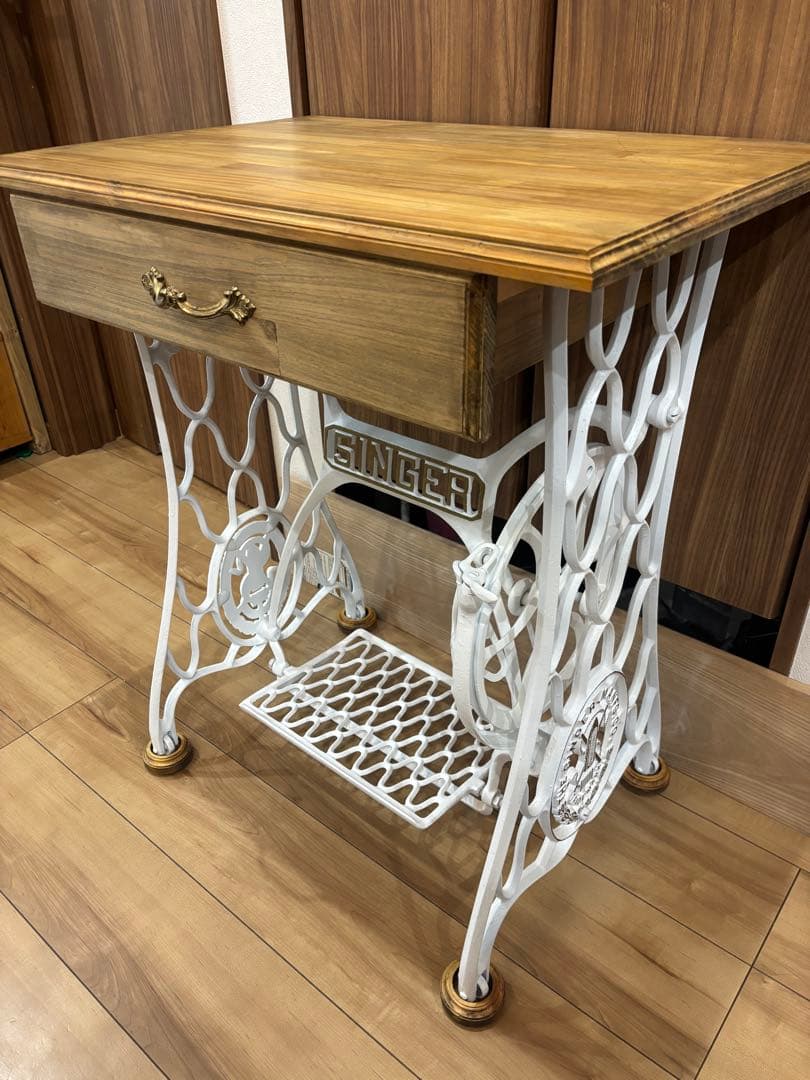 singer ホワイト網足　ミシンテーブル　引き出しつき