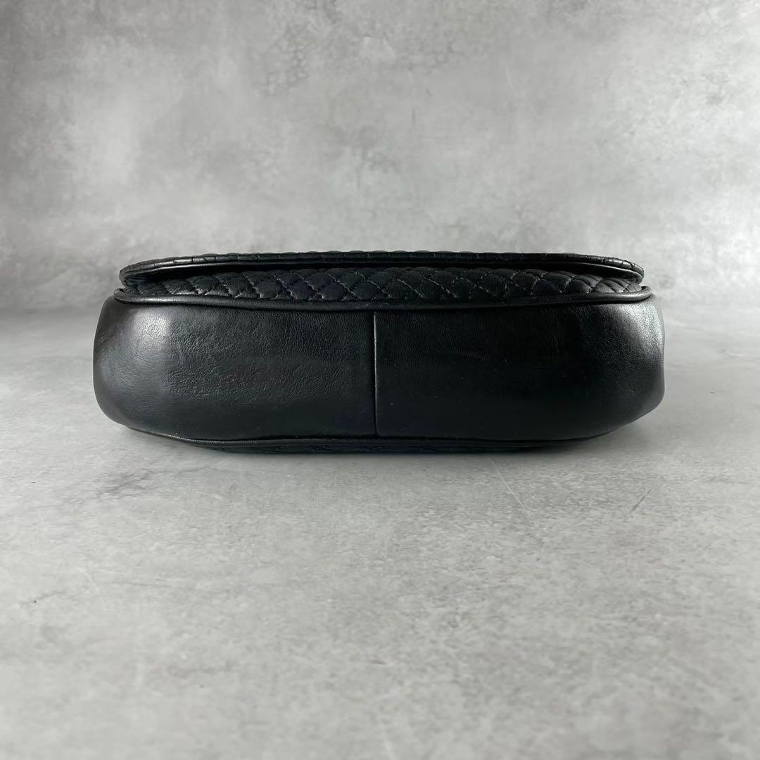 ezbuy様　バリー チェーン ショルダーバッグ キルティング レザー ブラック