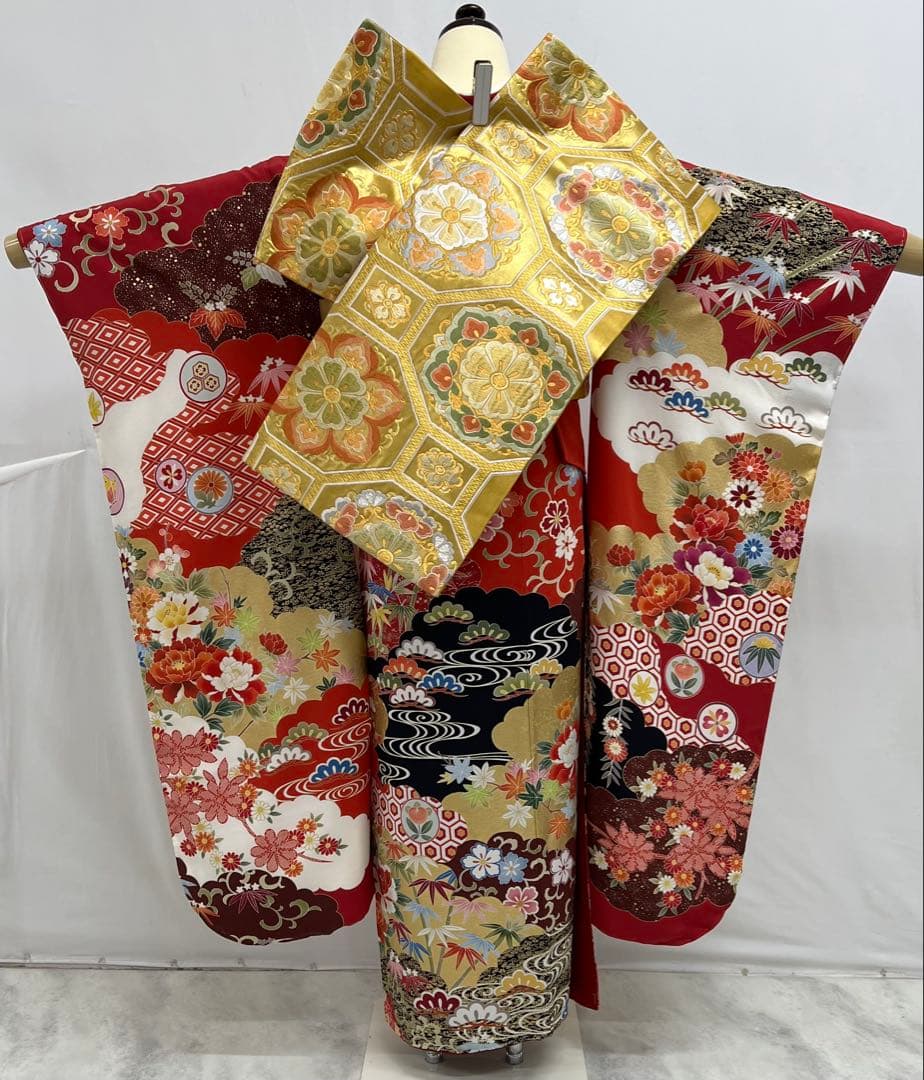 振り袖　フルセット　別誂長襦袢付　 金彩加工　刺繍入り　しつけ糸付　 501