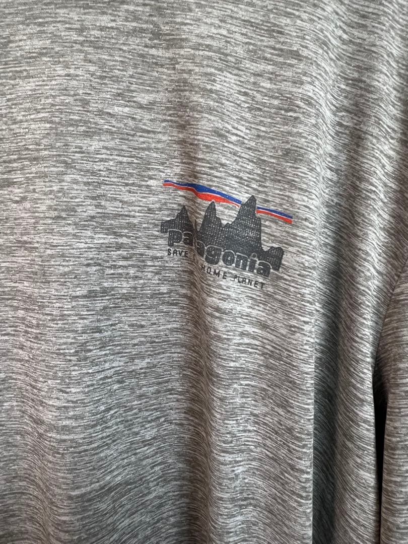 【美品】パタゴニア　メンズ・キャプリング・クールディリー・グラフィック・フーディ